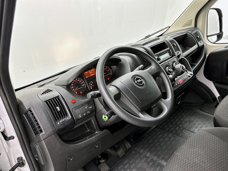 Opel Movano 2.2D 140pk Bakwagen met Laadklep Achteruitrijcamera Cruise Control Meubelbak - Box van: picture 4 Opel Movano 2.2D 140pk Bakwagen met Laadklep Achteruitrijcamera Cruise Control Meubelbak - Box van: picture 4