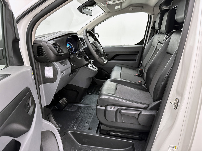 Opel Vivaro-e L2H1 Edition 75 kWh Long range Cruise Control Inrichting on lease Opel Vivaro-e L2H1 Edition 75 kWh Long range Cruise Control Inrichting: picture 8 Opel Vivaro-e L2H1 Edition 75 kWh Long range Cruise Control Inrichting on lease Opel Vivaro-e L2H1 Edition 75 kWh Long range Cruise Control Inrichting: picture 8