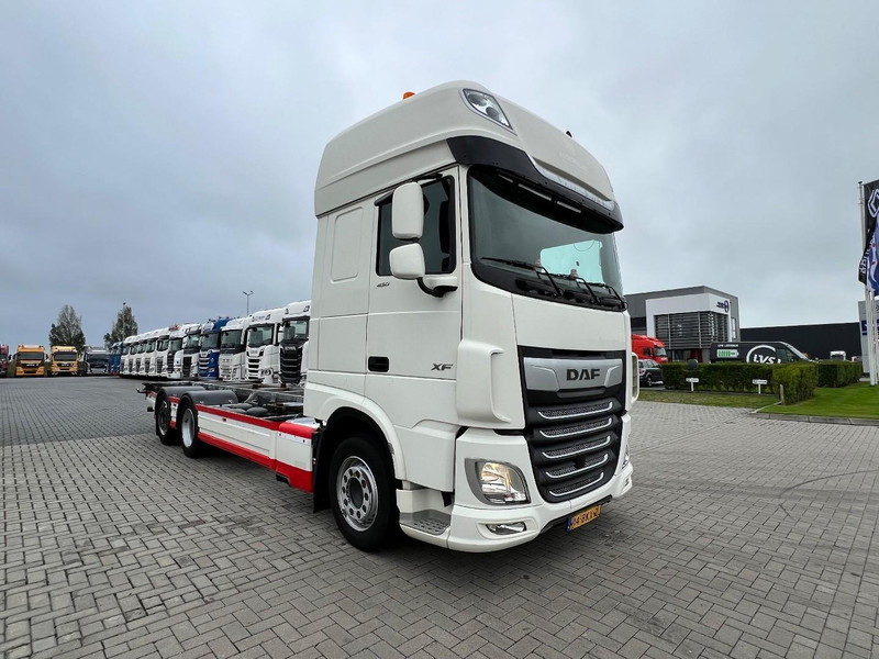DAF XF 450 SSC 6x2 BDF - Cab chassis truck: picture 3 DAF XF 450 SSC 6x2 BDF - Cab chassis truck: picture 3