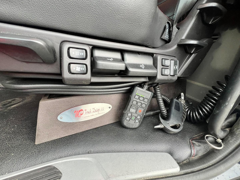 Tractor unit Scania S730 6x4 Trekker Retarder / Special Interior: picture 13 Tractor unit Scania S730 6x4 Trekker Retarder / Special Interior: picture 13