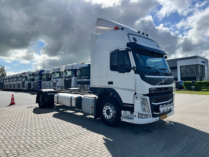 Volvo FM 410 4x2 Chassis Cabine Globetrotter XL - Cab chassis truck: picture 3 Volvo FM 410 4x2 Chassis Cabine Globetrotter XL - Cab chassis truck: picture 3