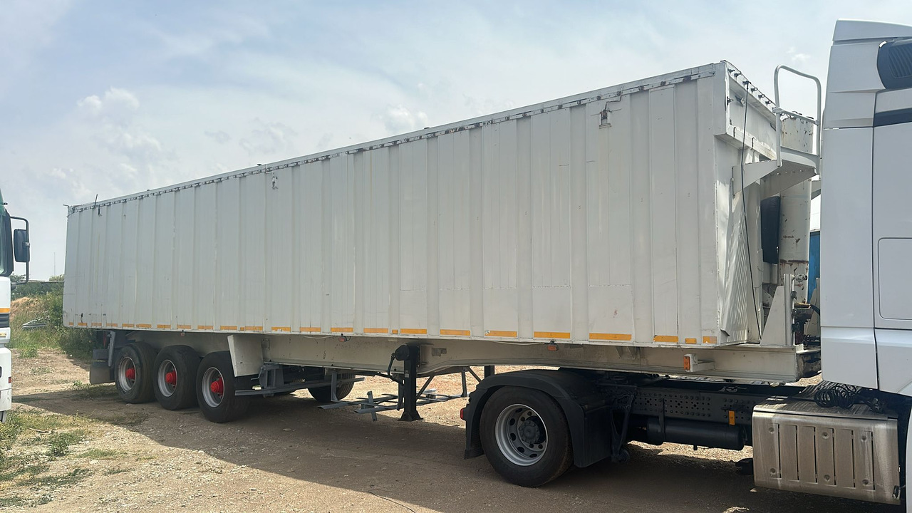 BENALU Bena Cereale 68m3 T34C1NL Aluminiu - Tipper semi-trailer: picture 4 BENALU Bena Cereale 68m3 T34C1NL Aluminiu - Tipper semi-trailer: picture 4