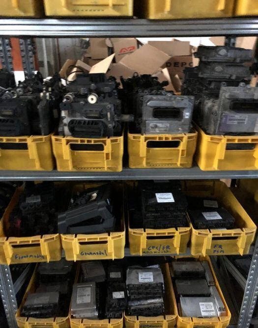 ECU EDC Renault Premium / 02 - ECU for Truck: picture 3 ECU EDC Renault Premium / 02 - ECU for Truck: picture 3