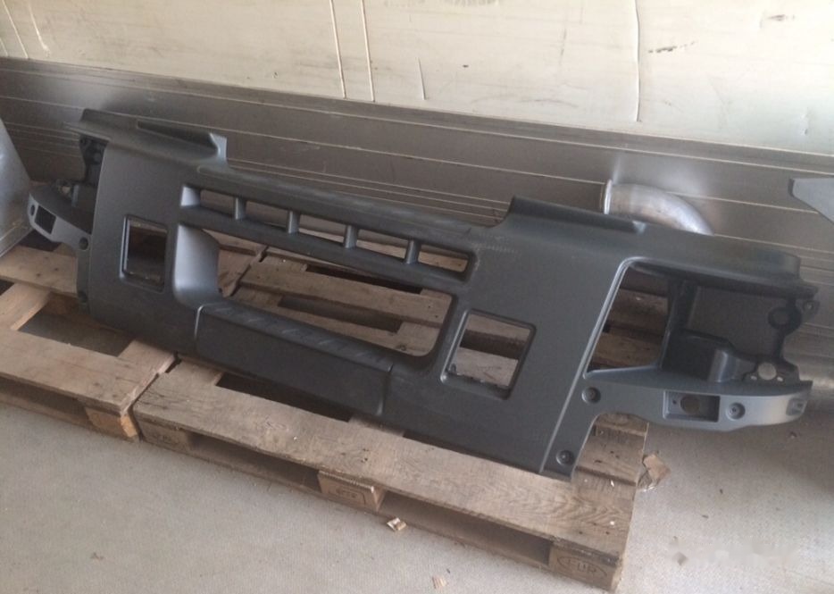 Vand bara Renault Dxi Premium NOUA truck - Bumper for Truck: picture 1 Vand bara Renault Dxi Premium NOUA truck - Bumper for Truck: picture 1