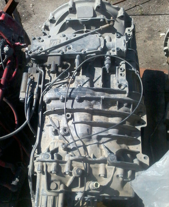 ZF 16S1920   Renault MAN DAF - Gearbox for Truck: picture 1 ZF 16S1920   Renault MAN DAF - Gearbox for Truck: picture 1