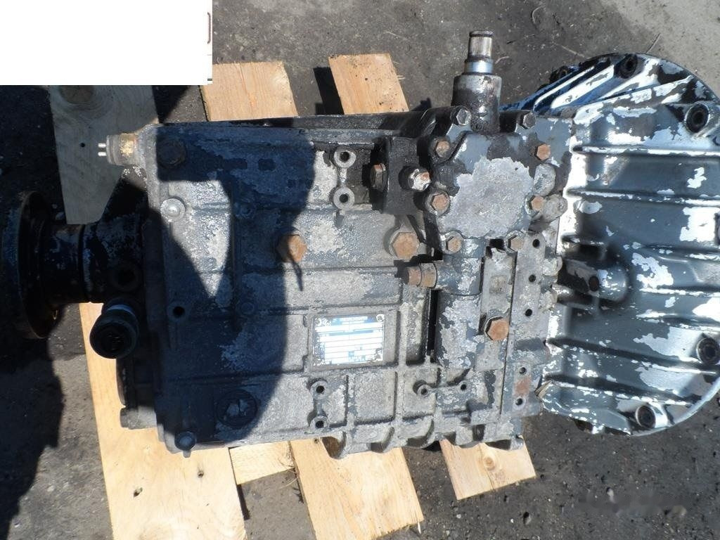 ZF S6-36 DAF - Gearbox for Truck: picture 2 ZF S6-36 DAF - Gearbox for Truck: picture 2