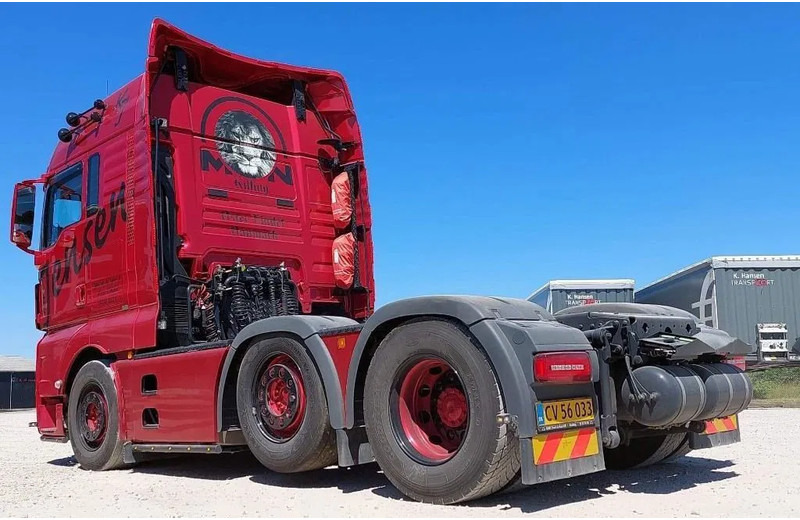 MAN TGX 26.510 2stk . Special interior. pusher 6x2/2. - Tractor unit: picture 5 MAN TGX 26.510 2stk . Special interior. pusher 6x2/2. - Tractor unit: picture 5