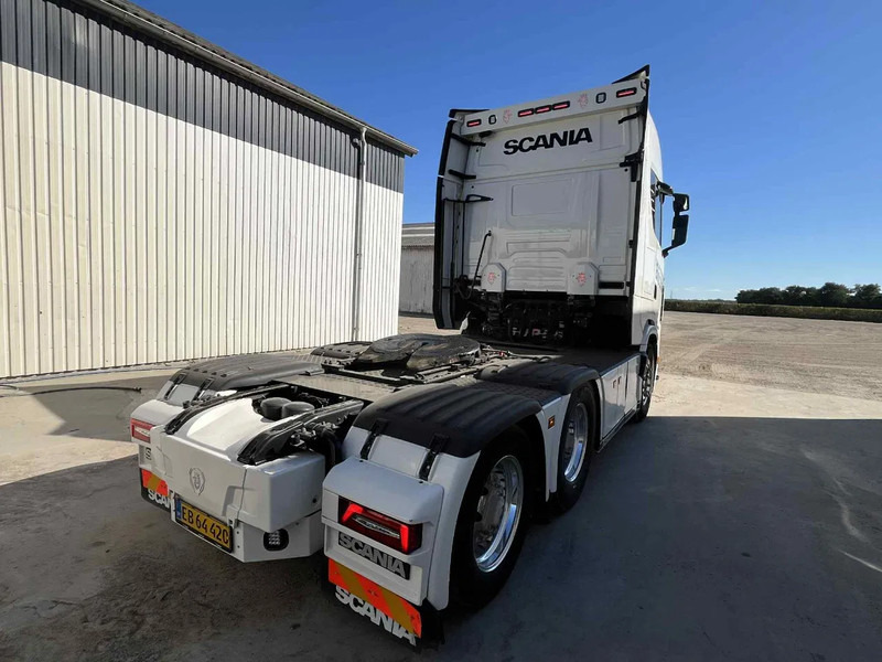 Scania 560S Super NGS SUPER .Air / Air suspension. hydr. system. - Tractor unit: picture 4 Scania 560S Super NGS SUPER .Air / Air suspension. hydr. system. - Tractor unit: picture 4