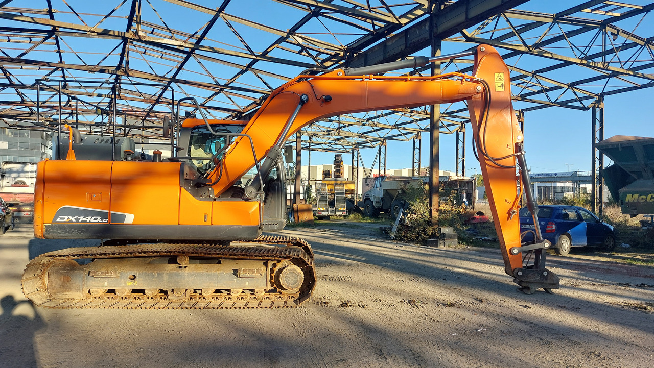 DOOSAN DX140LC-5 - Crawler excavator: picture 2 DOOSAN DX140LC-5 - Crawler excavator: picture 2
