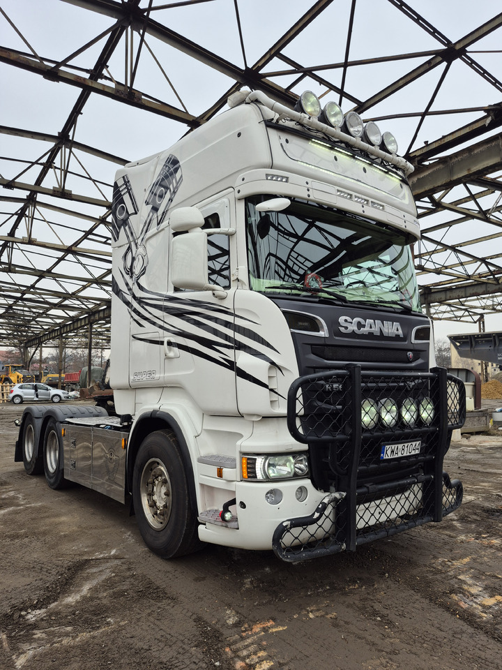 Tractor unit SCANIA R560: picture 9