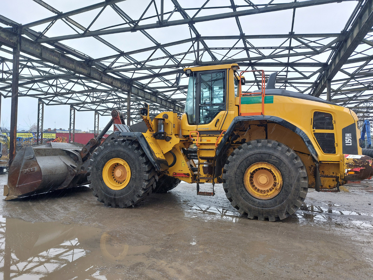 VOLVO L150H on lease VOLVO L150H: picture 9