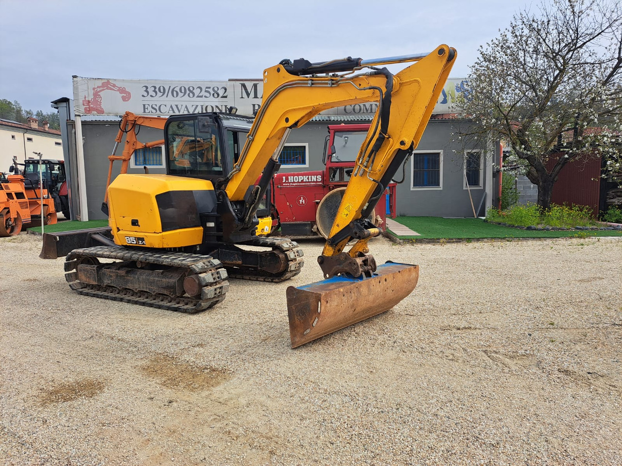 JCB 85Z - Mini excavator: picture 4 JCB 85Z - Mini excavator: picture 4