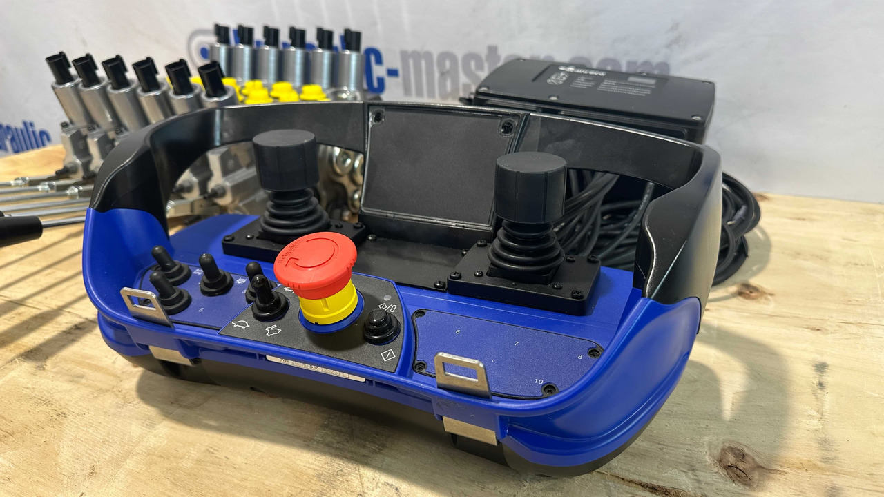 New Forestry trailer Set Scanreco RC400 with Walvoil DPX100 Komatsu Forest, Ponsse, Fassi, Palfinger: picture 6