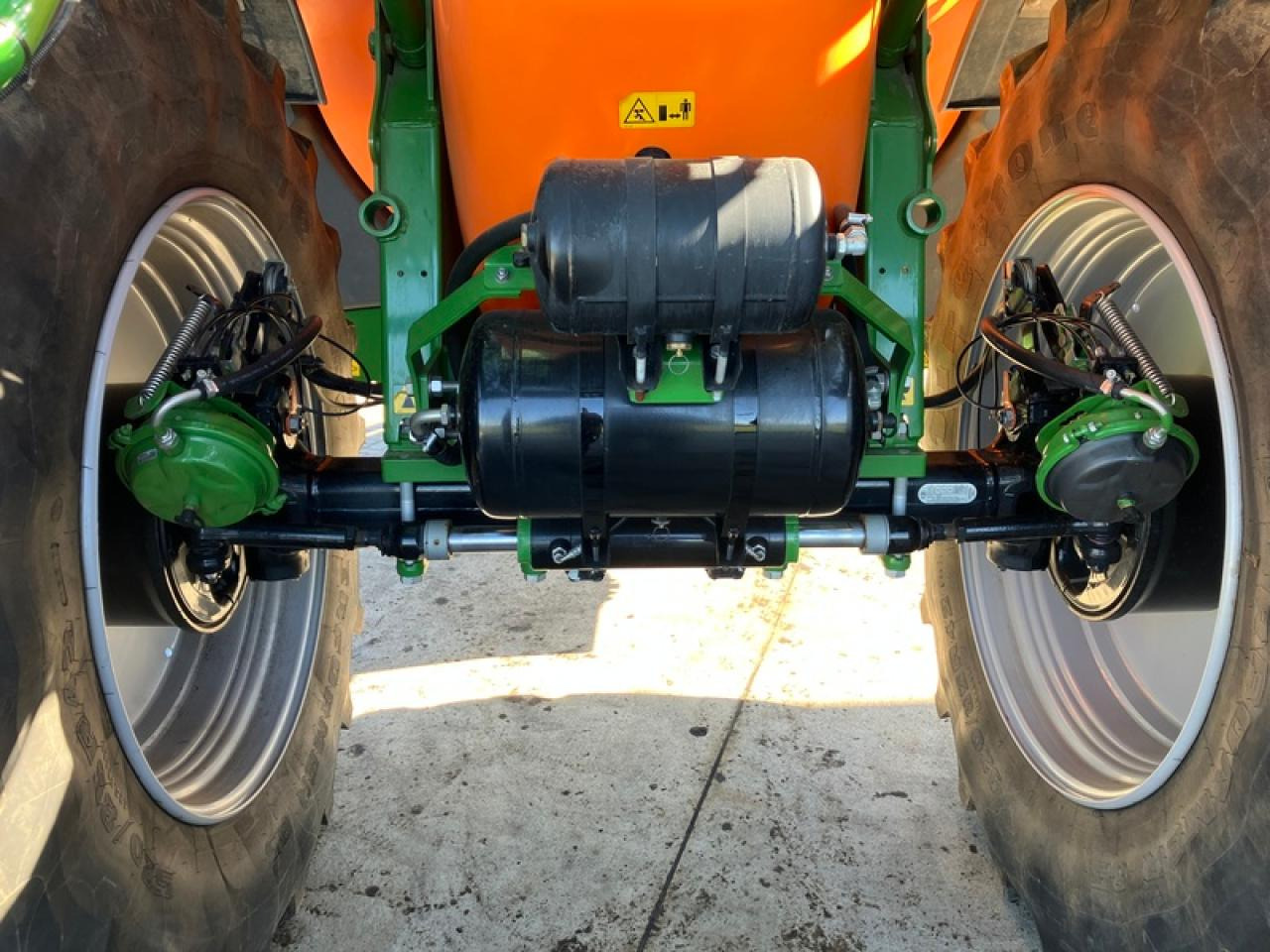 Trailed sprayer Amazone UX 6201 SUPER: picture 7