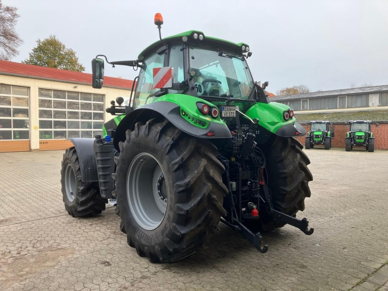 Deutz-Fahr 6230 TTV - Farm tractor: picture 3 Deutz-Fahr 6230 TTV - Farm tractor: picture 3