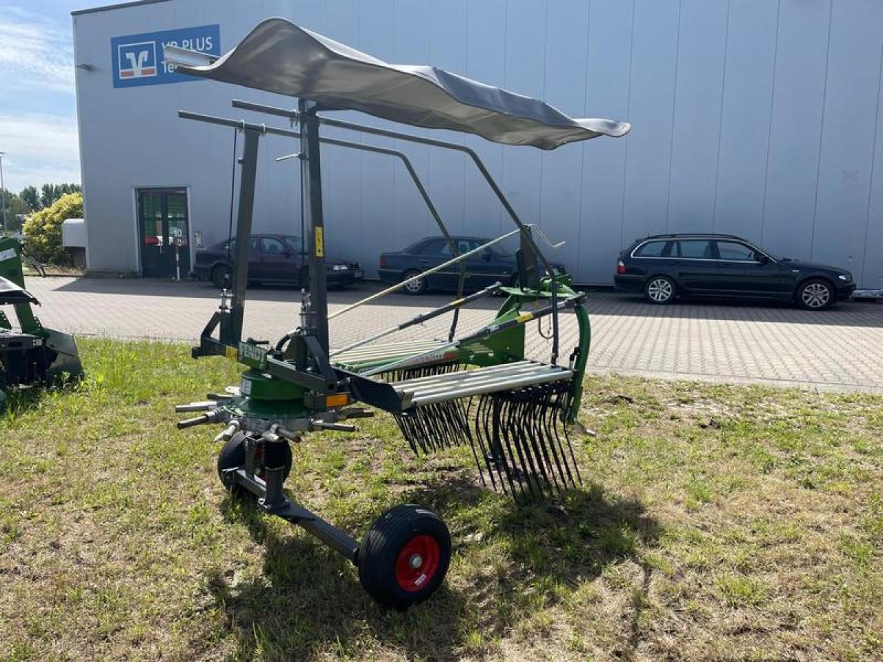 Fendt FORMER 391 - Tedder/ Rake: picture 3 Fendt FORMER 391 - Tedder/ Rake: picture 3