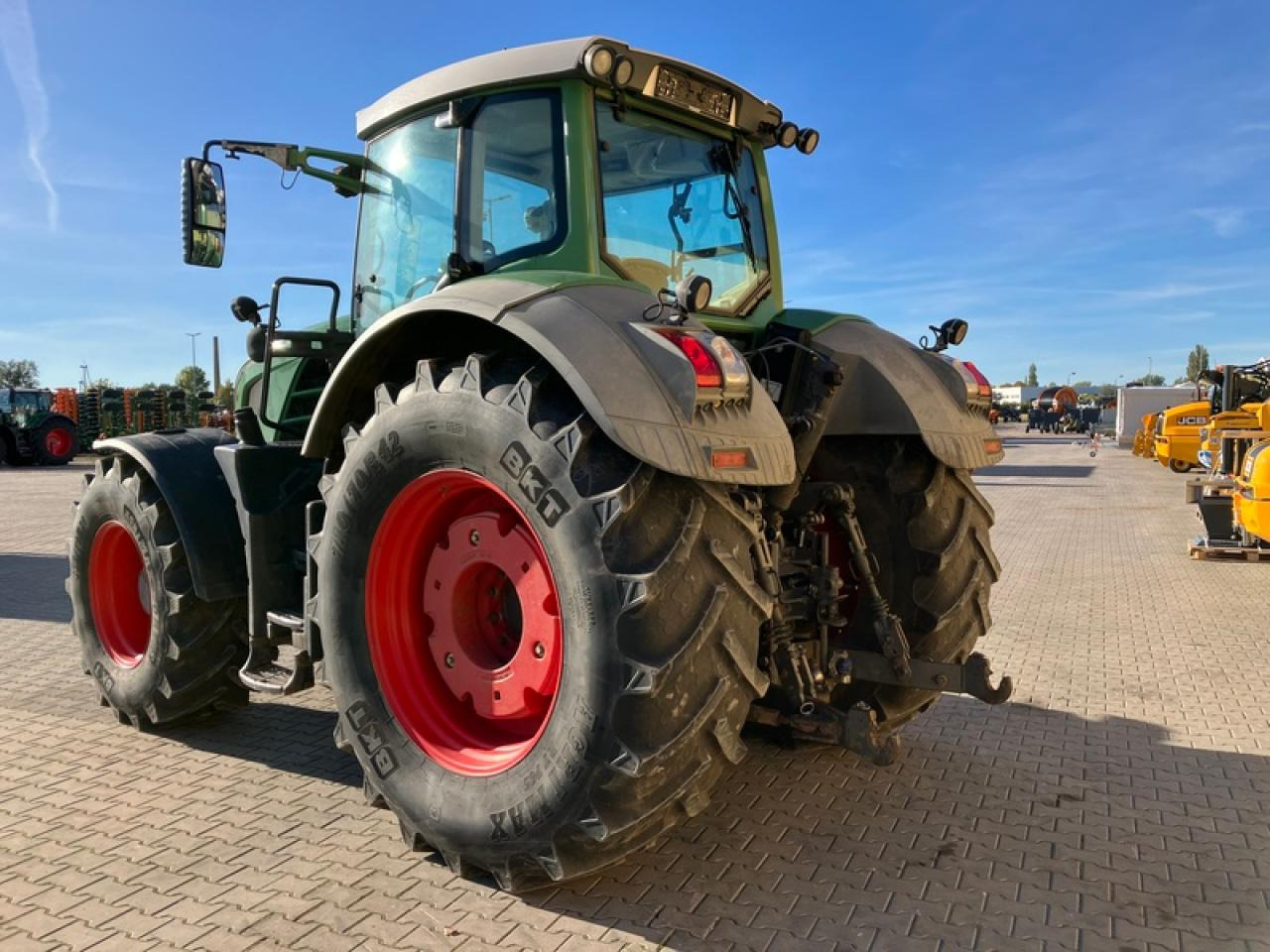 Fendt VARIO 826 - Farm tractor: picture 3 Fendt VARIO 826 - Farm tractor: picture 3