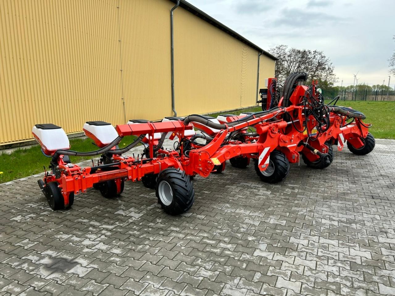 Kuhn MAXIMA 3RXLE - Precision sowing machine: picture 5 Kuhn MAXIMA 3RXLE - Precision sowing machine: picture 5