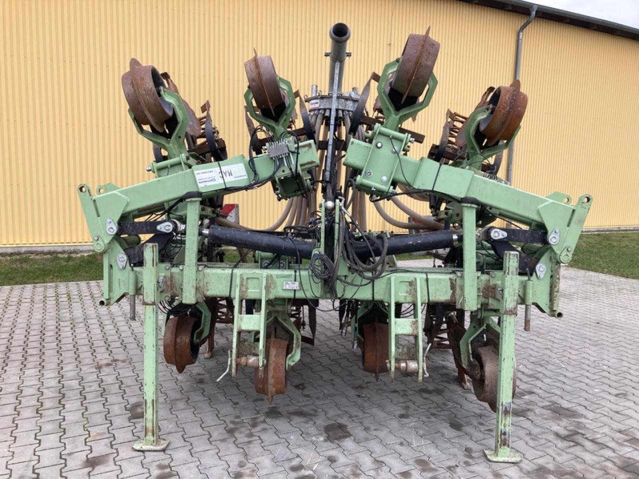 VERMAC STRIP TILL 50CM/75CM - Fertilizing equipment: picture 3 VERMAC STRIP TILL 50CM/75CM - Fertilizing equipment: picture 3