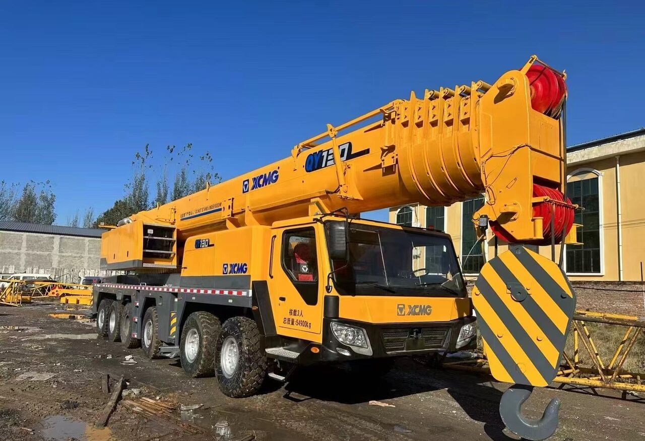 XCMG - Mobile crane: picture 1 XCMG - Mobile crane: picture 1