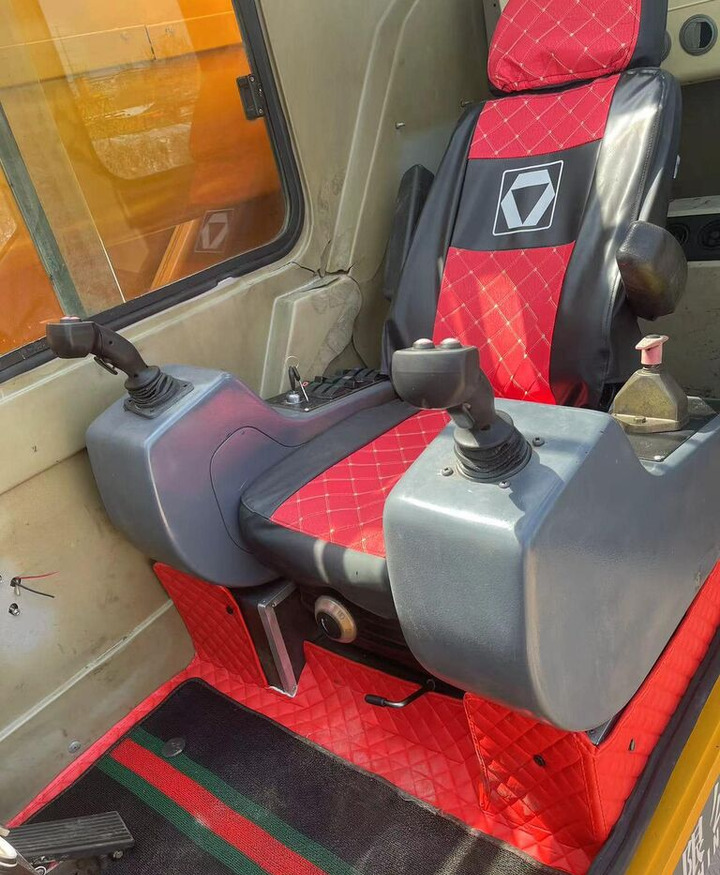 XCMG QY100K QY100K-II QY90K 100T 100ton 90 80 70 50 - Mobile crane: picture 5 XCMG QY100K QY100K-II QY90K 100T 100ton 90 80 70 50 - Mobile crane: picture 5