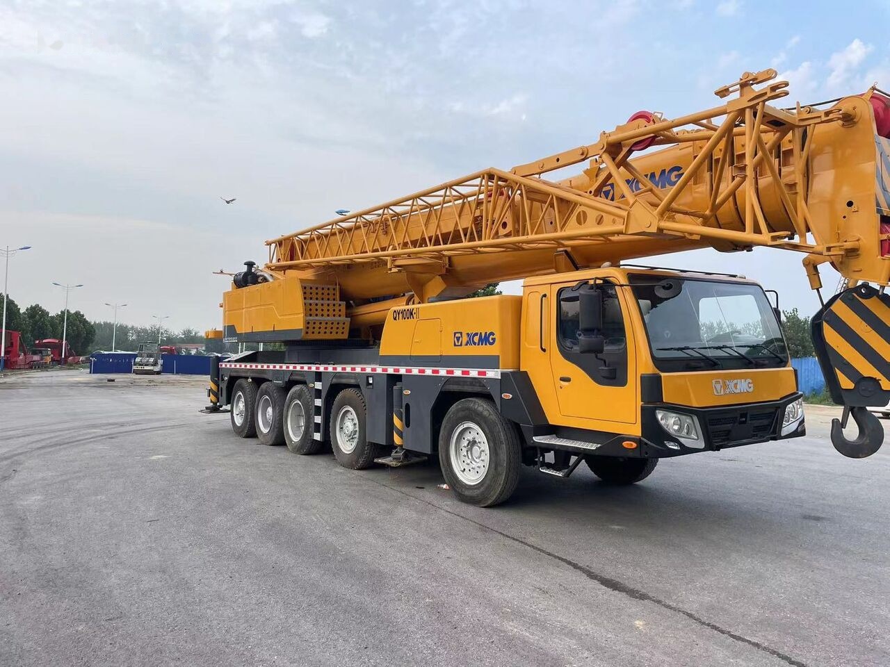 XCMG QY90K QY100K-II 90T 100T 90ton 100ton 80 70 50 - Mobile crane: picture 1 XCMG QY90K QY100K-II 90T 100T 90ton 100ton 80 70 50 - Mobile crane: picture 1