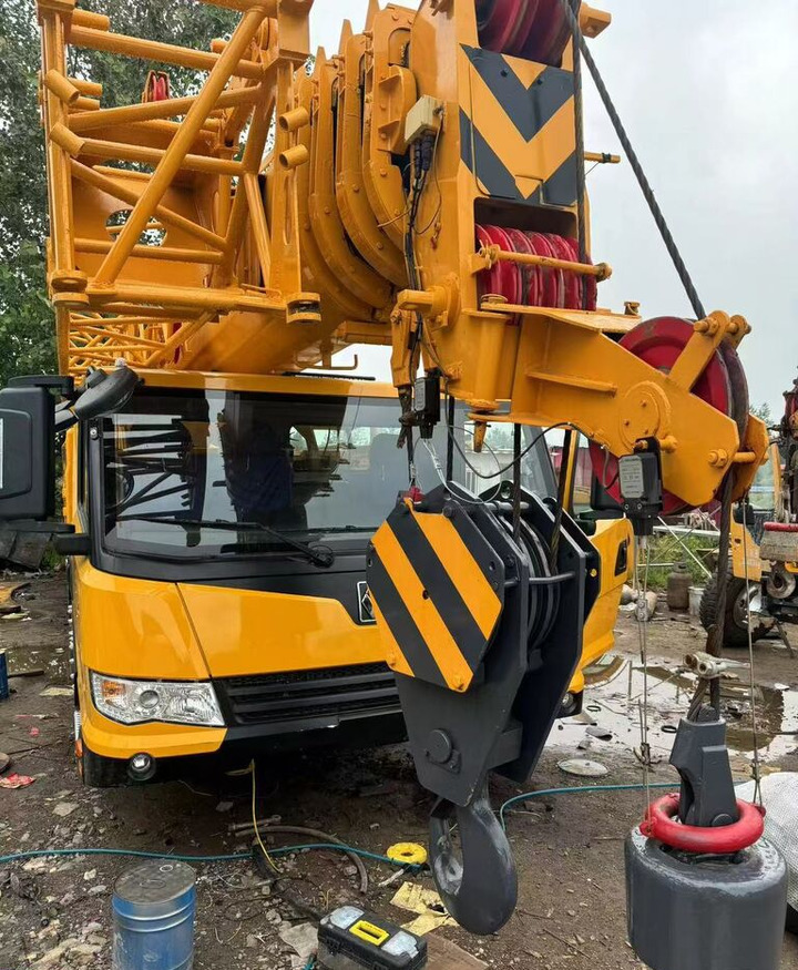 XCMG XCT35 QY35K 35T 35ton 30 50 70 80 100 - Mobile crane: picture 1 XCMG XCT35 QY35K 35T 35ton 30 50 70 80 100 - Mobile crane: picture 1