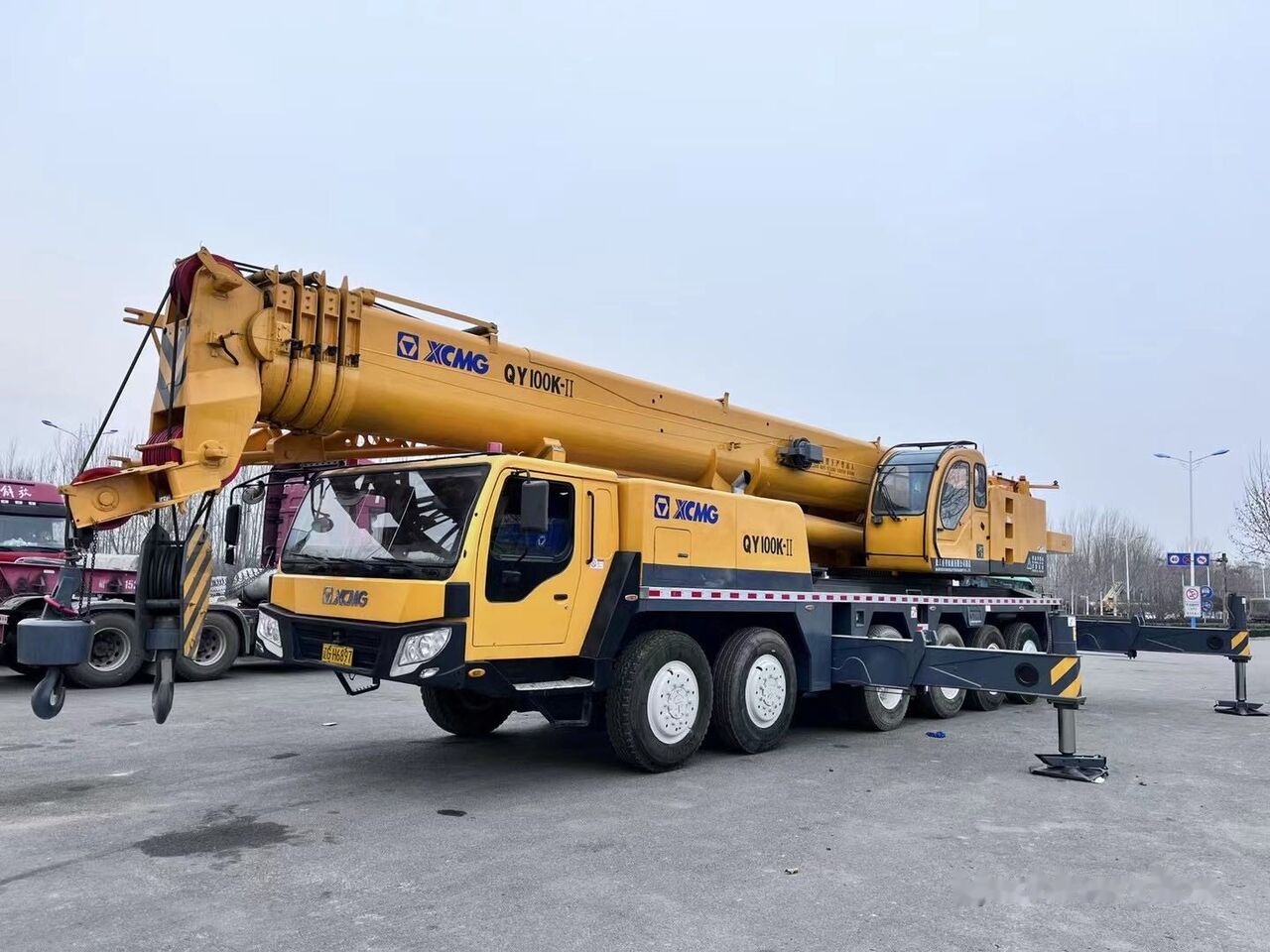 XCMG qy100k - Mobile crane: picture 2 XCMG qy100k - Mobile crane: picture 2