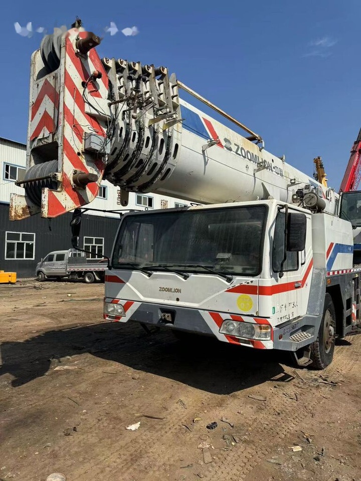 Zoomlion QY130V 130T 130ton 130 220 160 - Mobile crane: picture 1 Zoomlion QY130V 130T 130ton 130 220 160 - Mobile crane: picture 1