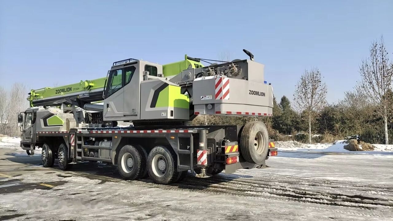 Zoomlion ZTC350 ZTC250 ZTC550 ZTC1000 35t 35ton 50t 70t - Mobile crane: picture 4 Zoomlion ZTC350 ZTC250 ZTC550 ZTC1000 35t 35ton 50t 70t - Mobile crane: picture 4