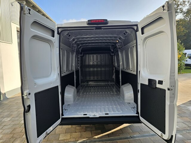 Panel van FIAT Ducato 35 MAXI L4H2 L5H2 15m³ Voll-LED 260° PDC...: picture 26 Panel van FIAT Ducato 35 MAXI L4H2 L5H2 15m³ Voll-LED 260° PDC...: picture 26