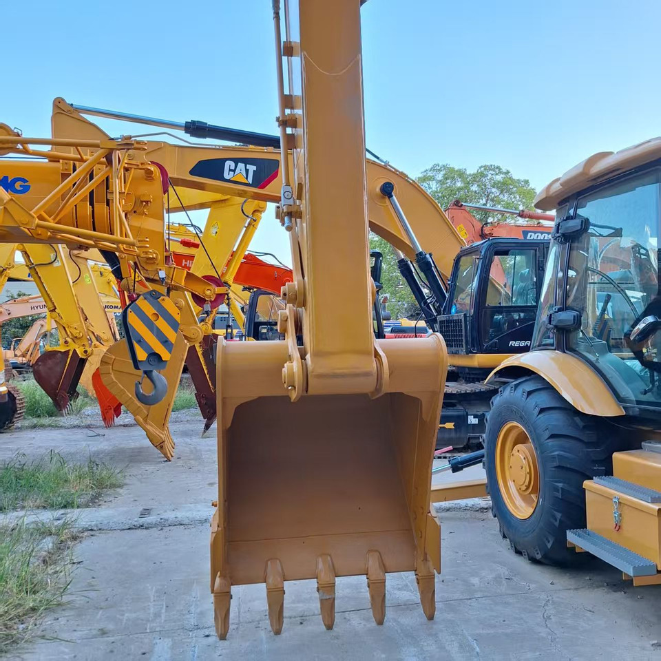 CAT 320D2L Excavator on lease CAT 320D2L Excavator: picture 6