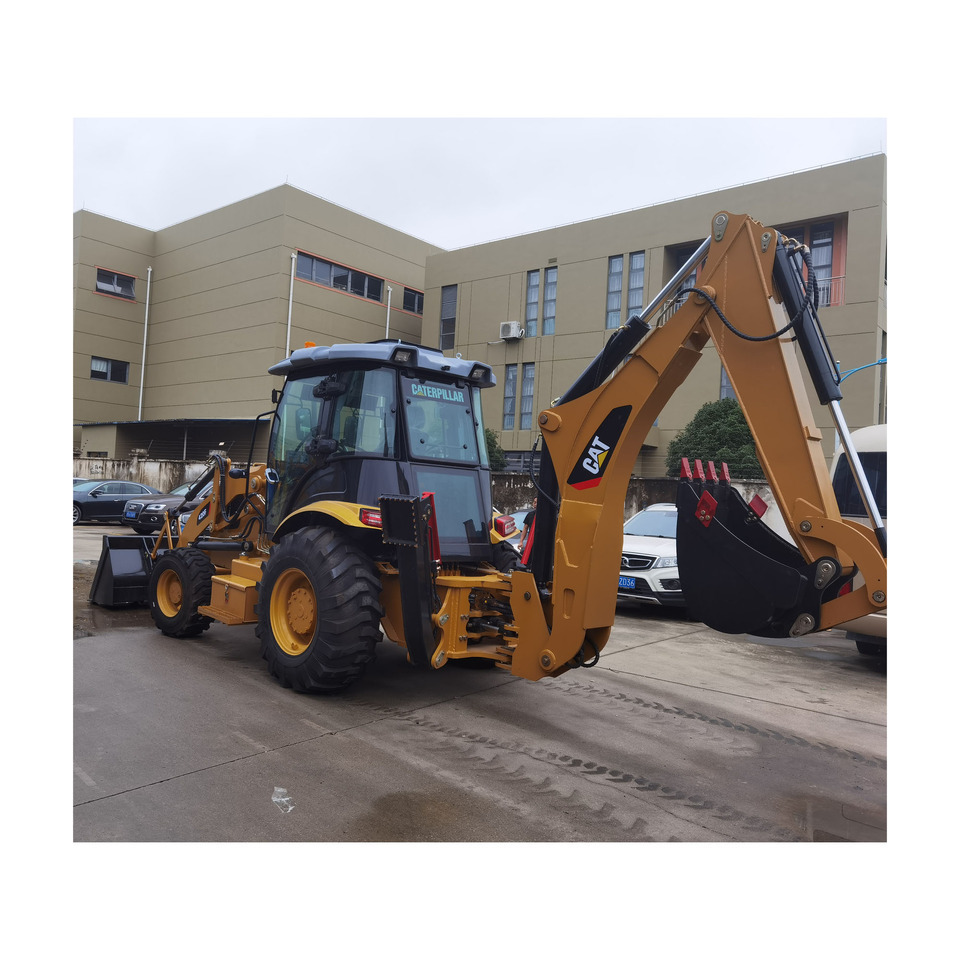 CAT 420F Backhoe Loader - Backhoe loader: picture 4 CAT 420F Backhoe Loader - Backhoe loader: picture 4