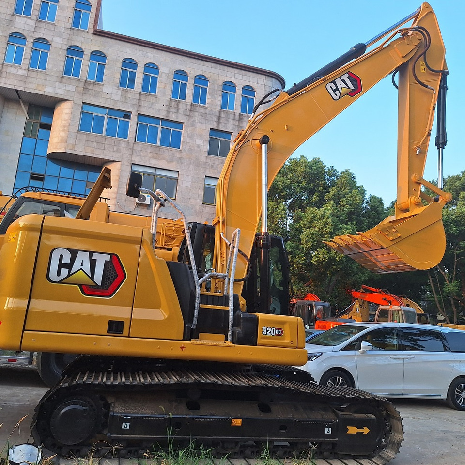 CAT320GC on lease CAT320GC: picture 6