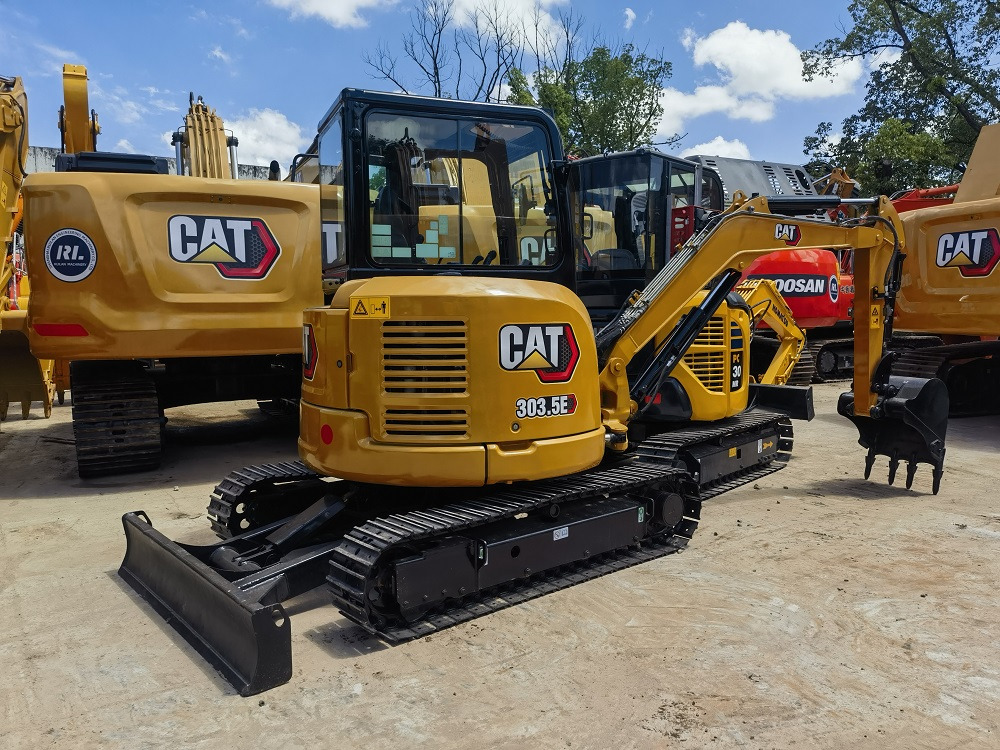 CATERPILLAR CAT 303.5E MINI Crawler excavator - Mini excavator: picture 1 CATERPILLAR CAT 303.5E MINI Crawler excavator - Mini excavator: picture 1