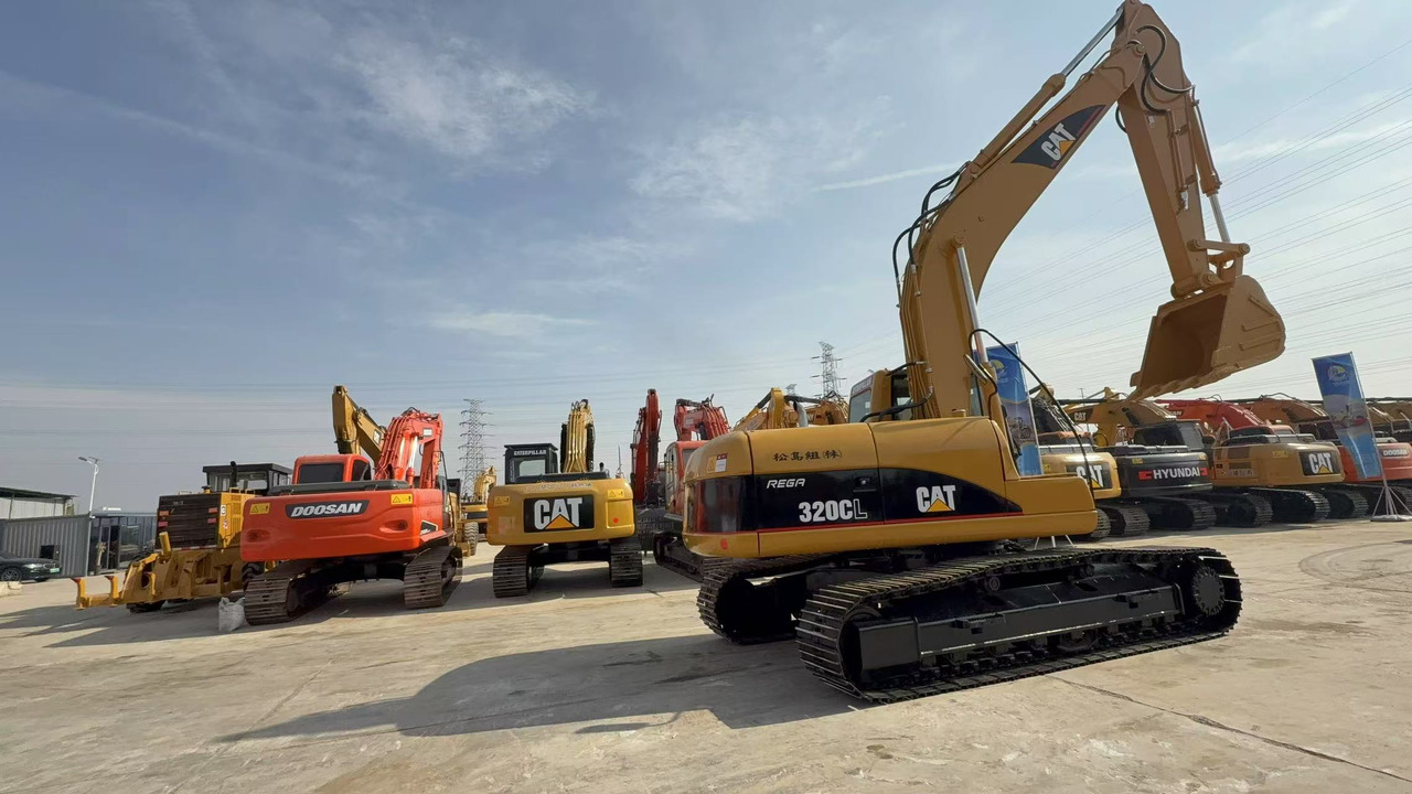 Cat 320cl excavator - Crawler excavator: picture 3 Cat 320cl excavator - Crawler excavator: picture 3