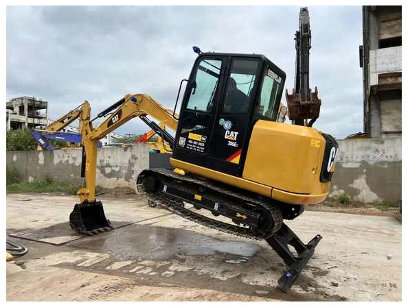 Good condition high quality original design second hand excavator CAT306E2 cat 305.5 hydraulic crawler digger for sale - Crawler excavator: picture 1 Good condition high quality original design second hand excavator CAT306E2 cat 305.5 hydraulic crawler digger for sale - Crawler excavator: picture 1