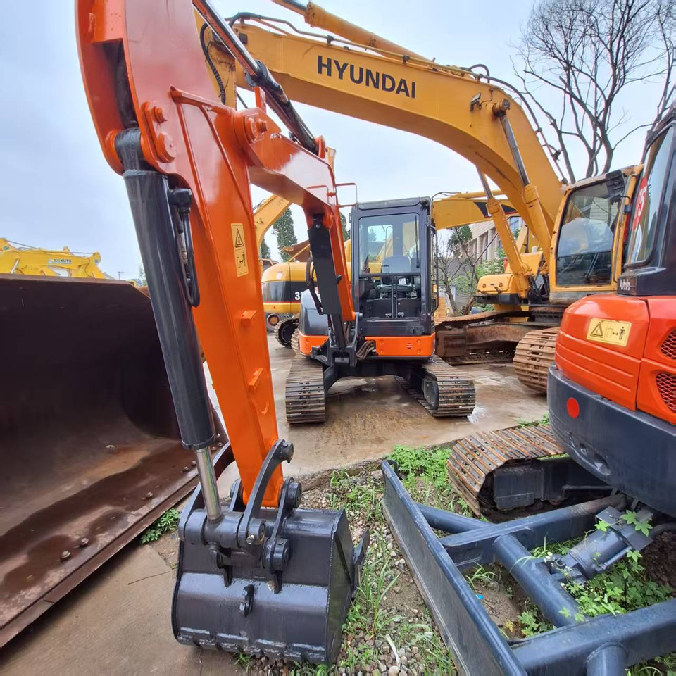 Hitachi ZX50U Excavator - Crawler excavator: picture 4 Hitachi ZX50U Excavator - Crawler excavator: picture 4