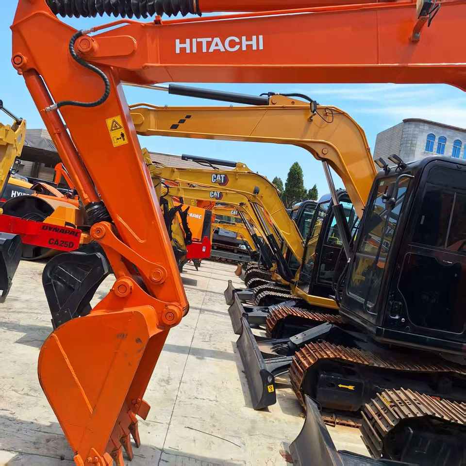 Hitachi ZX70 Excavator - Crawler excavator: picture 3 Hitachi ZX70 Excavator - Crawler excavator: picture 3