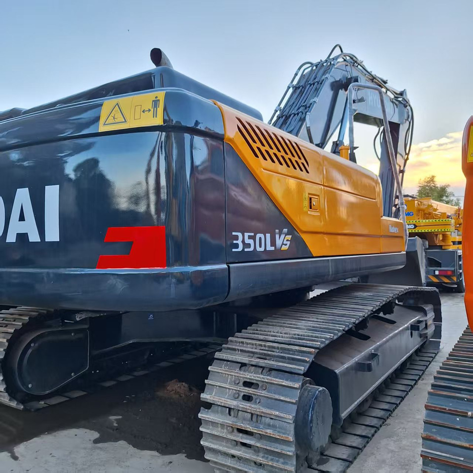 Hyundai 350LVS excavator - Wheel excavator: picture 2 Hyundai 350LVS excavator - Wheel excavator: picture 2