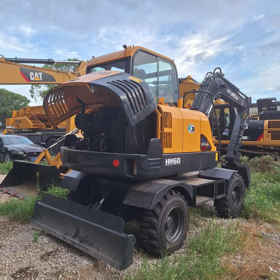 Hyundai HW60 excavator - Wheel excavator: picture 1 Hyundai HW60 excavator - Wheel excavator: picture 1