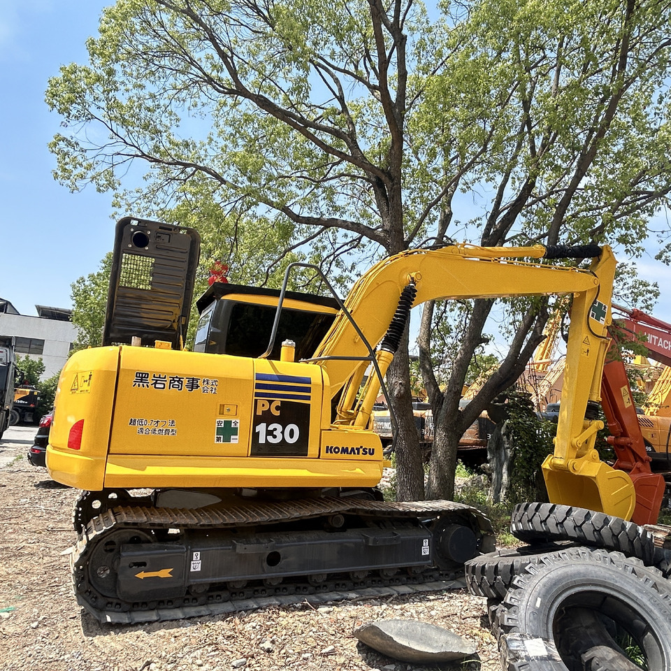 Komatsu PC130-7 Excavator - Crawler excavator: picture 1 Komatsu PC130-7 Excavator - Crawler excavator: picture 1