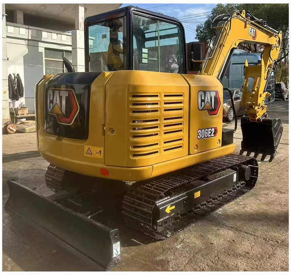 Lowest price used cat 306E2 small crawler digger caterpillar 306e2 mini excavator for sale - Crawler excavator: picture 1 Lowest price used cat 306E2 small crawler digger caterpillar 306e2 mini excavator for sale - Crawler excavator: picture 1