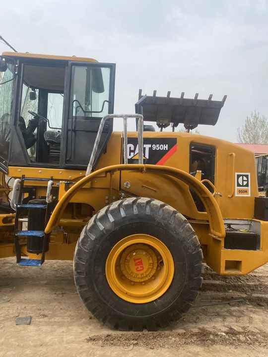 Original Japan Used caterpillar wheel loader used cat 950H front loader for sale - Wheel loader: picture 5 Original Japan Used caterpillar wheel loader used cat 950H front loader for sale - Wheel loader: picture 5