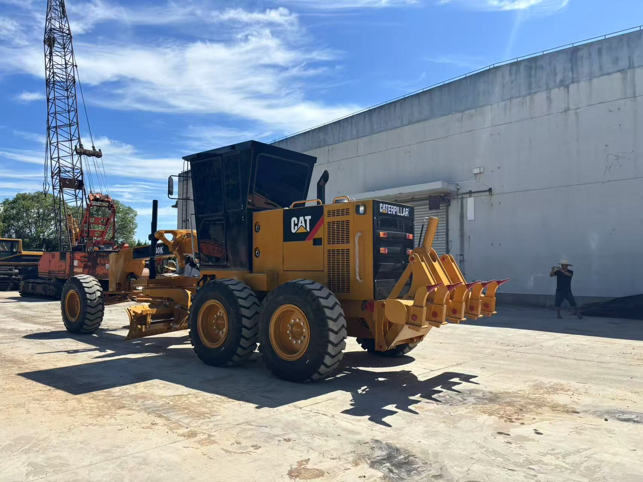 Original cat 140k grader machine used for sale - Grader: picture 3 Original cat 140k grader machine used for sale - Grader: picture 3