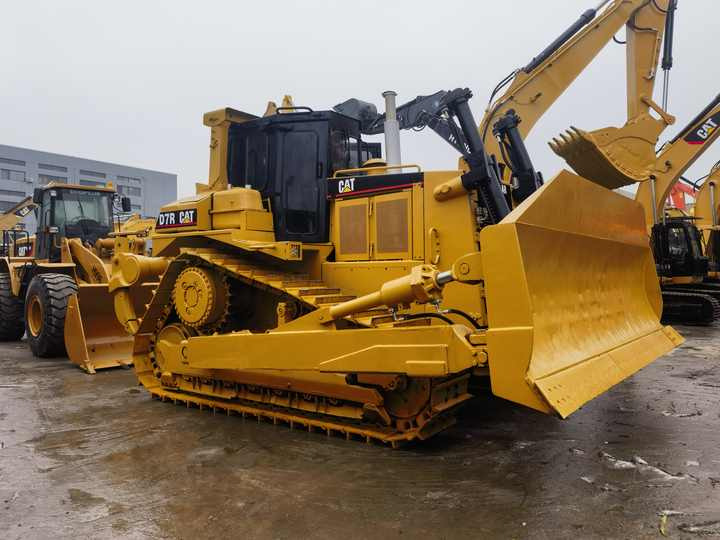 Second Hand CAT D8R Dozer Caterpillar Used D7R D8R tractor bulldozer with good engine for sale - Bulldozer: picture 2 Second Hand CAT D8R Dozer Caterpillar Used D7R D8R tractor bulldozer with good engine for sale - Bulldozer: picture 2