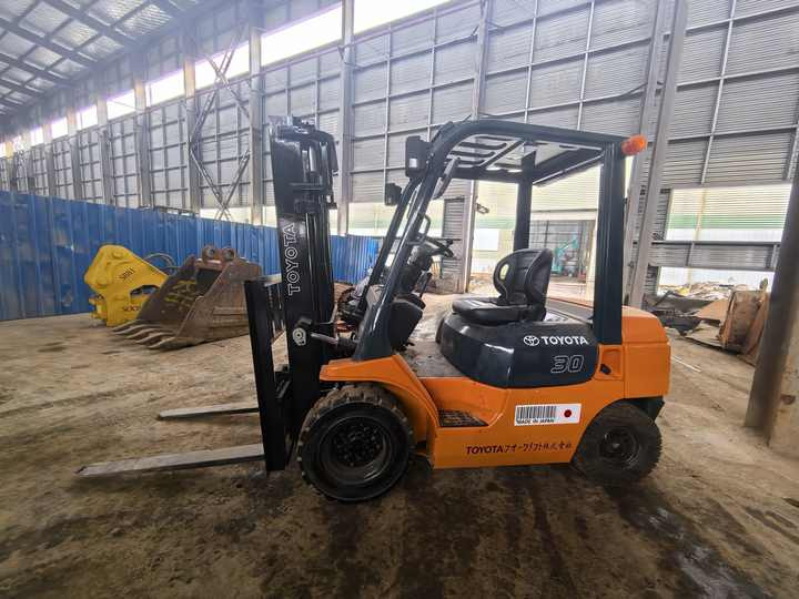 Diesel forklift Second hand toyota fd30 very good working condition and performance used forklift for sale used: picture 6