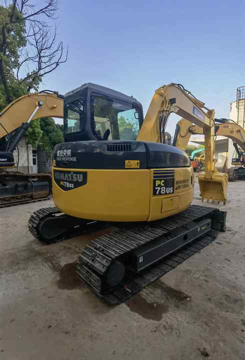 Used Small Crawler Excavator PC78US Japan Brand komatsu model pc78us For Sale - Excavator: picture 5 Used Small Crawler Excavator PC78US Japan Brand komatsu model pc78us For Sale - Excavator: picture 5