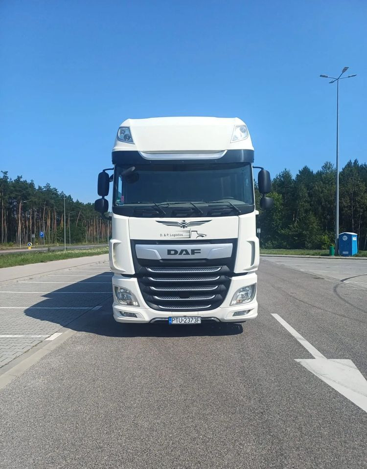 DAF XF 480 SUPER SPACE CAB / ZESTAW TANDEM PRZEJAZDOWY 120 M3 / SSC / ACC /EURO 6 - Curtainsider truck: picture 4 DAF XF 480 SUPER SPACE CAB / ZESTAW TANDEM PRZEJAZDOWY 120 M3 / SSC / ACC /EURO 6 - Curtainsider truck: picture 4
