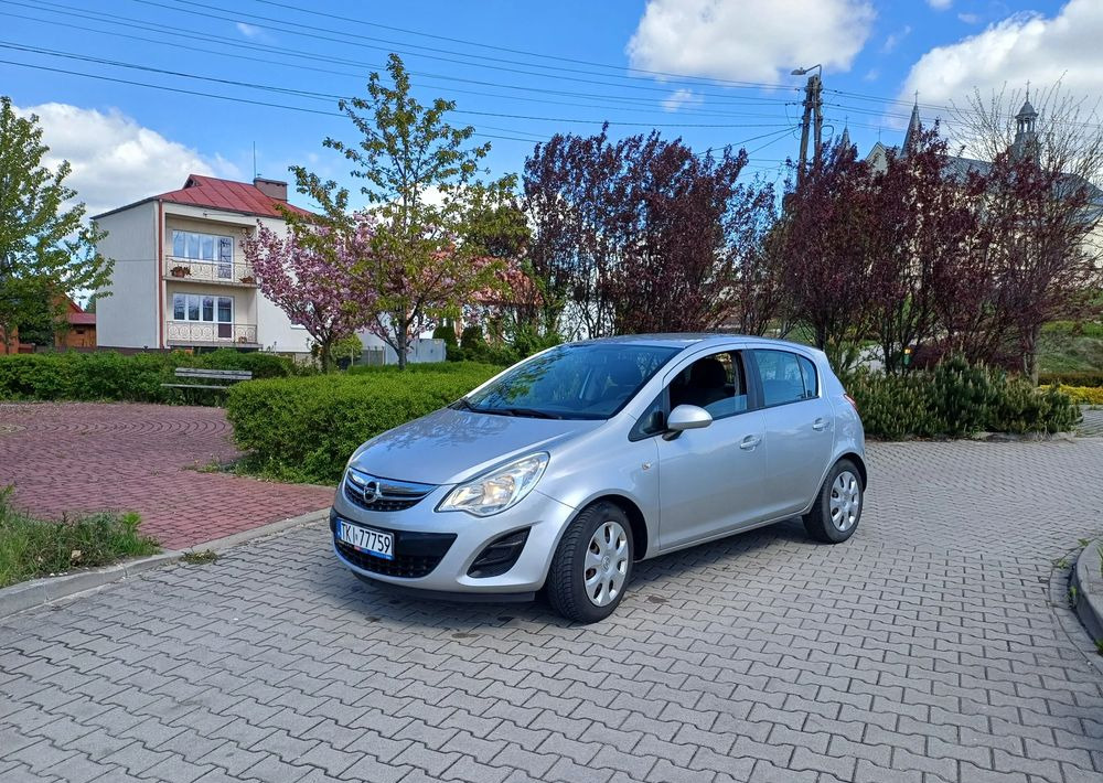 Opel Corsa 1.2 16V Graphite - Car: picture 1 Opel Corsa 1.2 16V Graphite - Car: picture 1